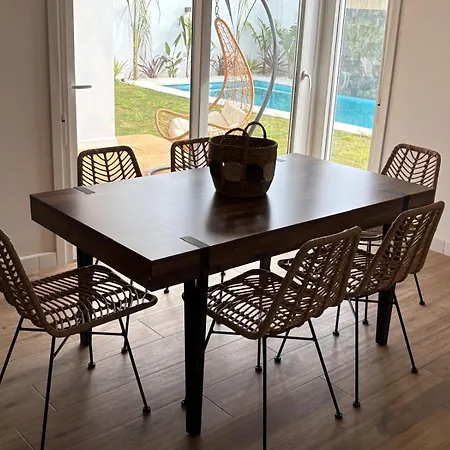 Ferienhaus Chalet Con Piscina Privada Y Cerca Del Mar Chiclana La Barrosa Chiclana de la Frontera