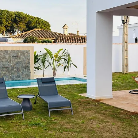 Chalet Con Piscina Privada Y Cerca Del Mar Chiclana La Barrosa Ferienhaus *